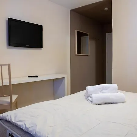 Hermitage Hotel 3*